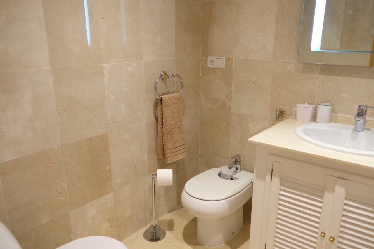 Luxury Modern Apartment With Terrace, Pool And Garage! Marbella Exteriör bild